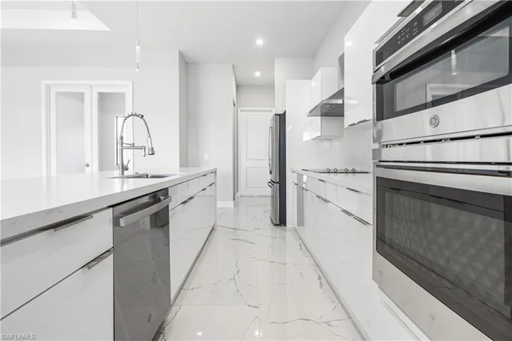 4327 NW 31st  TER, Cape Coral, FL 33993