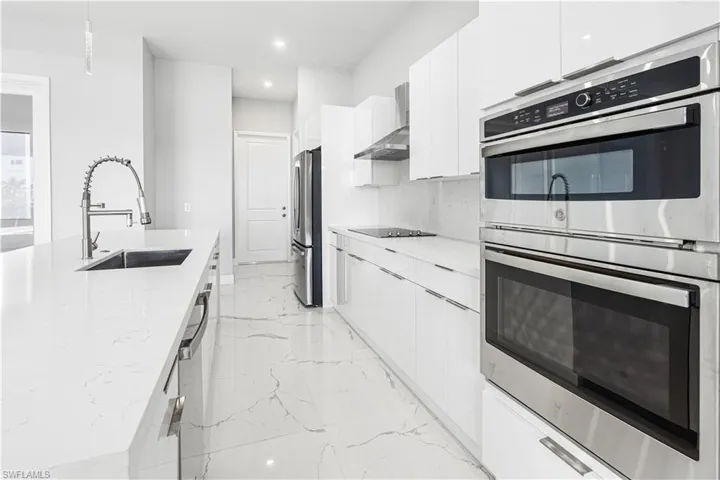 4327 NW 31st  TER, Cape Coral, FL 33993