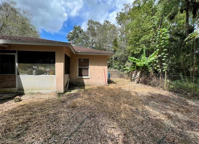4870  14th SE AVE, NAPLES, FL 34117
