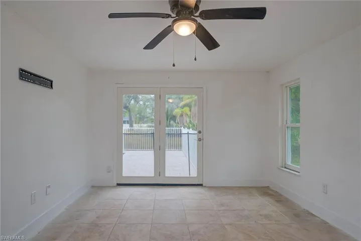 3760 Liberty Sq, Fort Myers Fl 33908