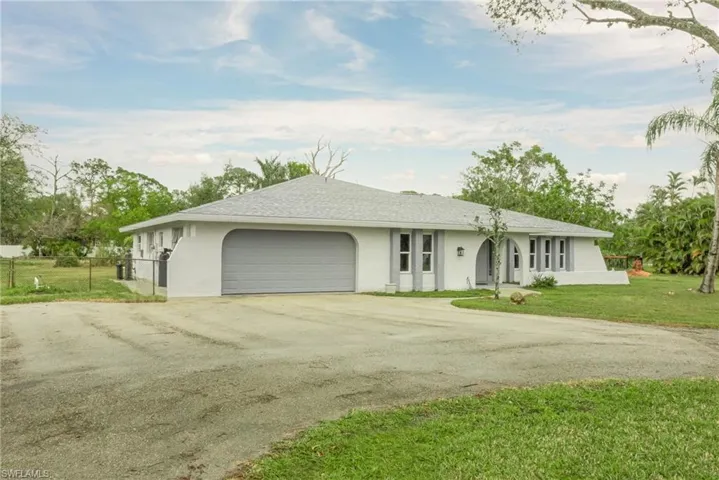 3760 Liberty Sq, Fort Myers Fl 33908