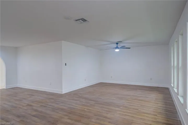 3760 Liberty Sq, Fort Myers Fl 33908