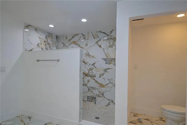 3760 Liberty Sq, Fort Myers Fl 33908