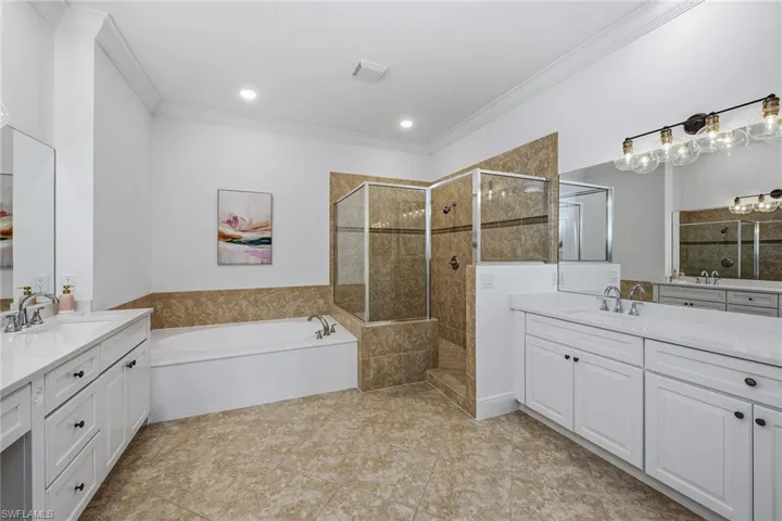 3176  Serena  LN, Naples, FL 34114