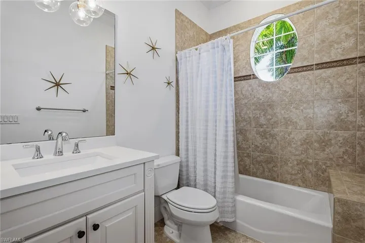 3176  Serena  LN, Naples, FL 34114