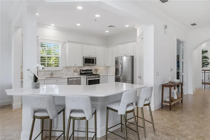 3176  Serena  LN, Naples, FL 34114