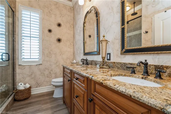 Guest full bath