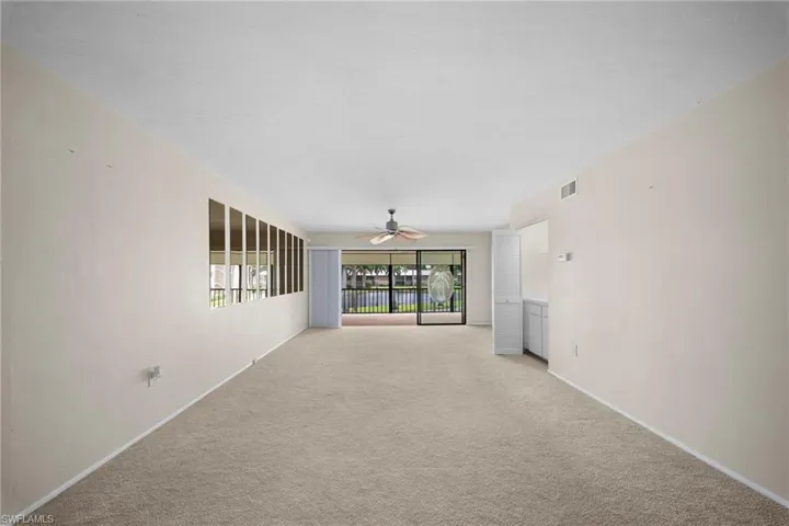 195 Cypress Way E 8, Naples, Florida 34110