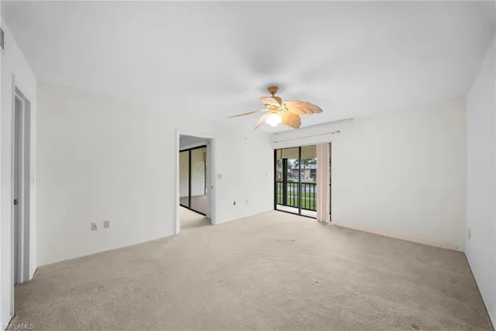 195 Cypress Way E 8, Naples, Florida 34110
