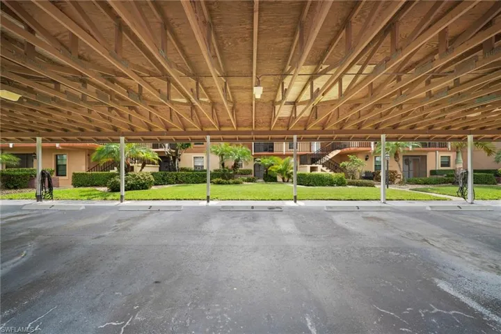 195 Cypress Way E 8, Naples, Florida 34110