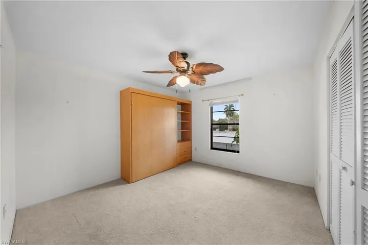 195 Cypress Way E 8, Naples, Florida 34110