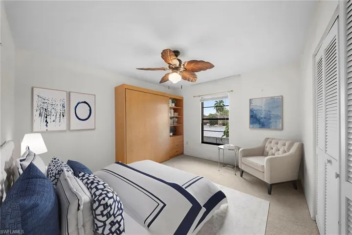 195 Cypress Way E 8, Naples, Florida 34110
