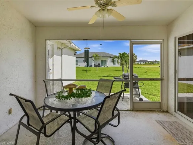 203 24th Ter, Cape Coral, Florida 33909