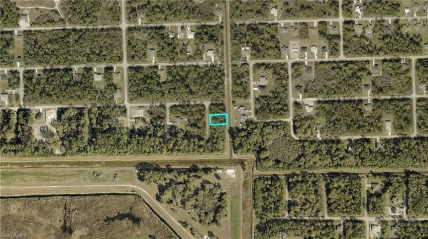 4702 Rita Ave N, Lehigh Acres, Florida 33971