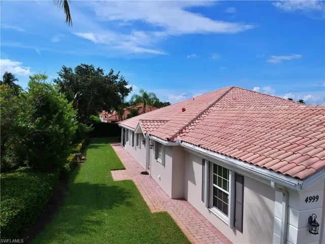 4999  Kingston  WAY, Naples, FL 34119
