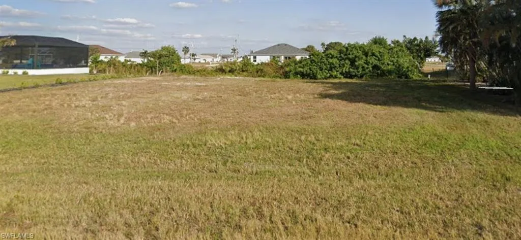 26 24th Ave, Cape Coral, Florida 33993