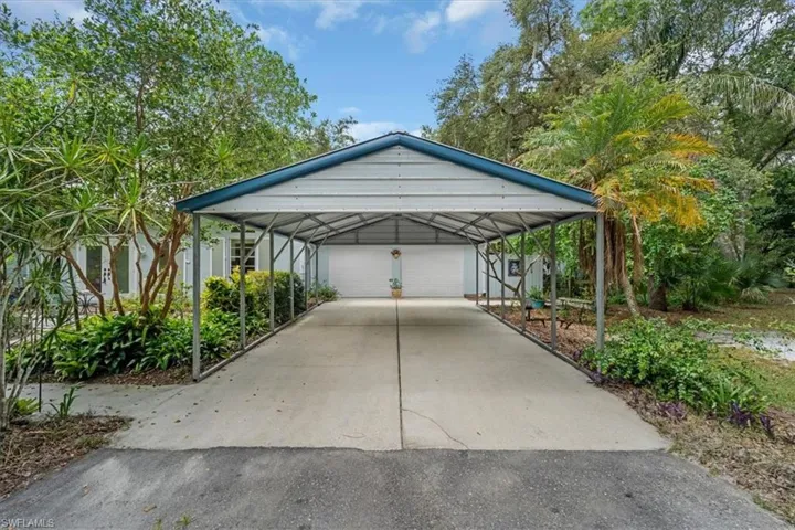 1205 Cr-830, Felda, Florida 33930