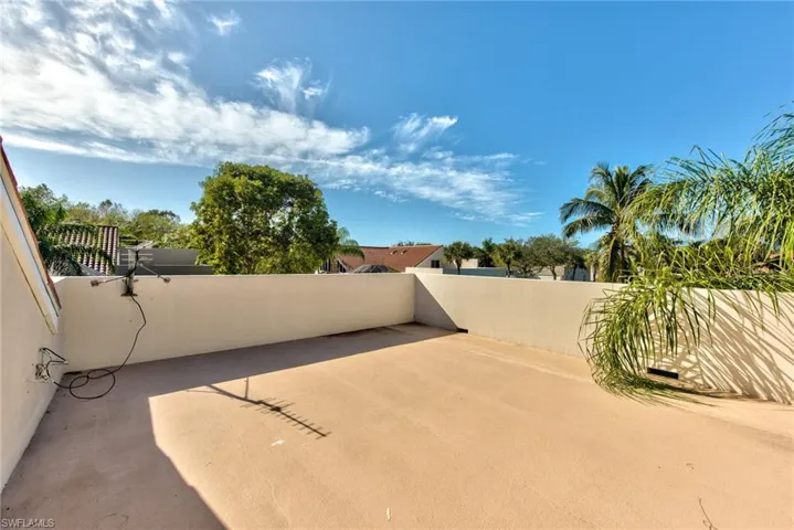 4436 Preserve Way 9-d, Naples, Florida 34109