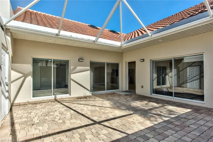 4436 Preserve Way 9-d, Naples, Florida 34109