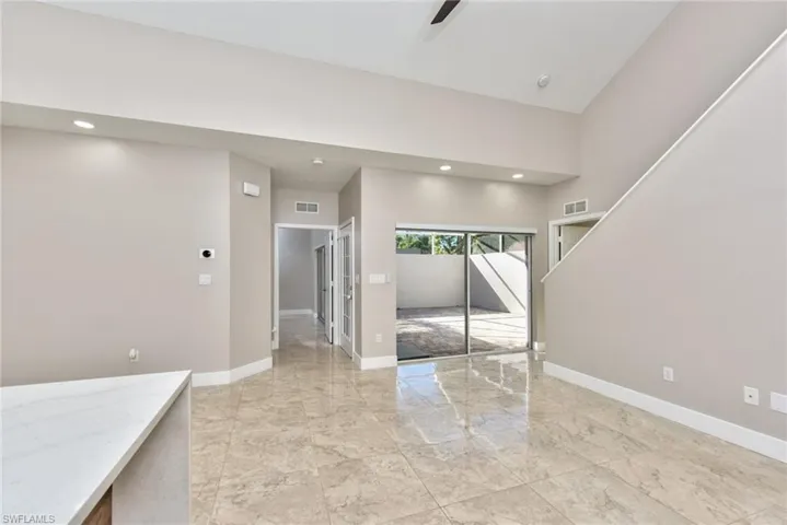 4436 Preserve Way 9-d, Naples, Florida 34109
