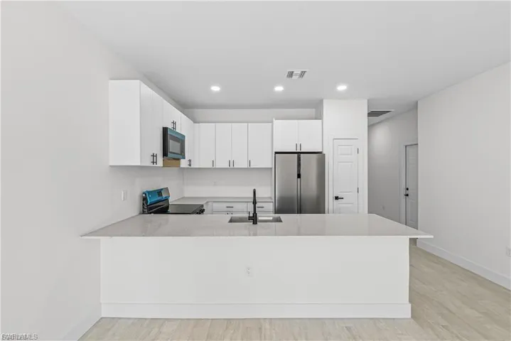 2222  Kenneth S AVE, Lehigh Acres, FL 33973