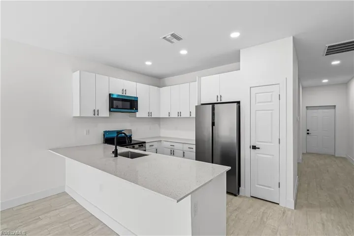 2222  Kenneth S AVE, Lehigh Acres, FL 33973