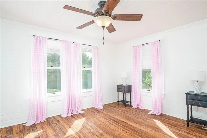 230  Fraser  AVE, Labelle, FL 33935