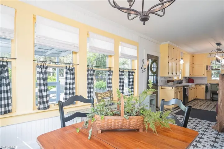 230  Fraser  AVE, Labelle, FL 33935