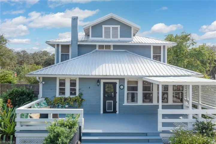 230  Fraser  AVE, Labelle, FL 33935