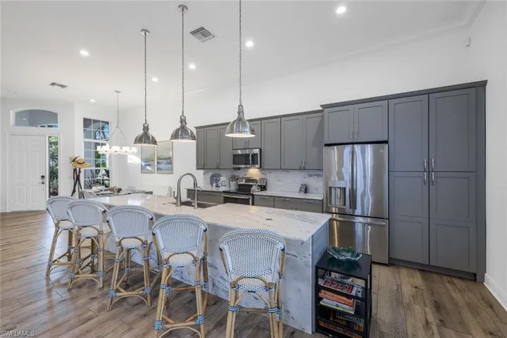 8575  Pepper Tree  WAY, Naples, FL 34114