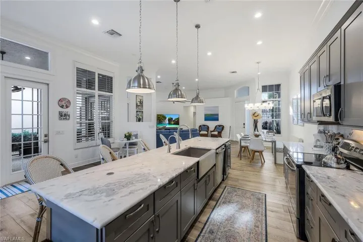 8575  Pepper Tree  WAY, Naples, FL 34114