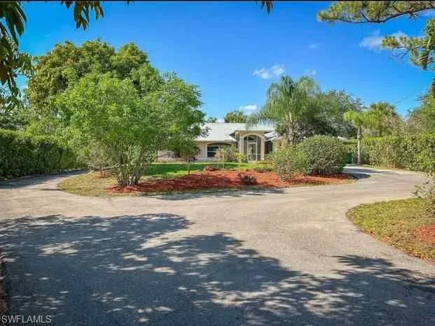 3790 35th Ave Ne, Naples, Florida 34120