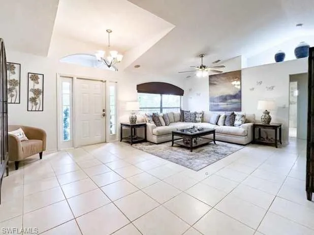 3790 35th Ave Ne, Naples, Florida 34120