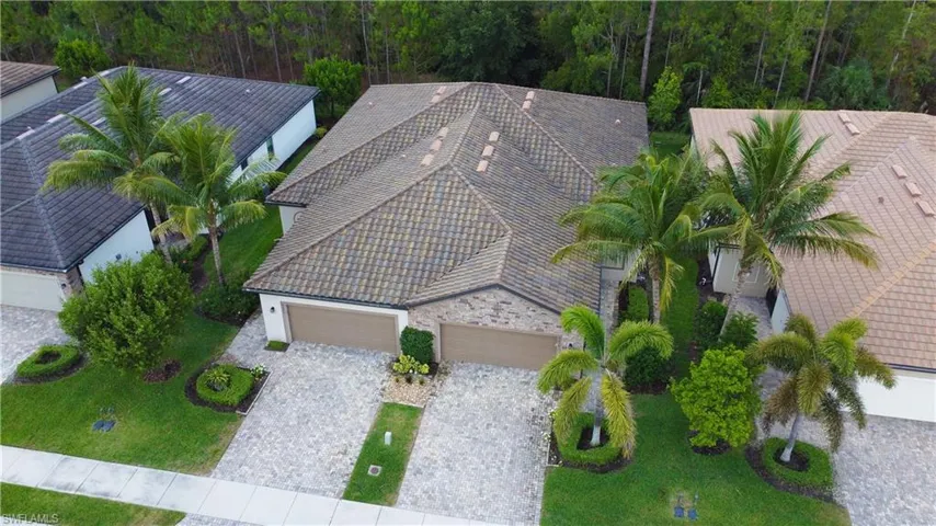 9076  Glenforest  DR, Naples, FL 34120