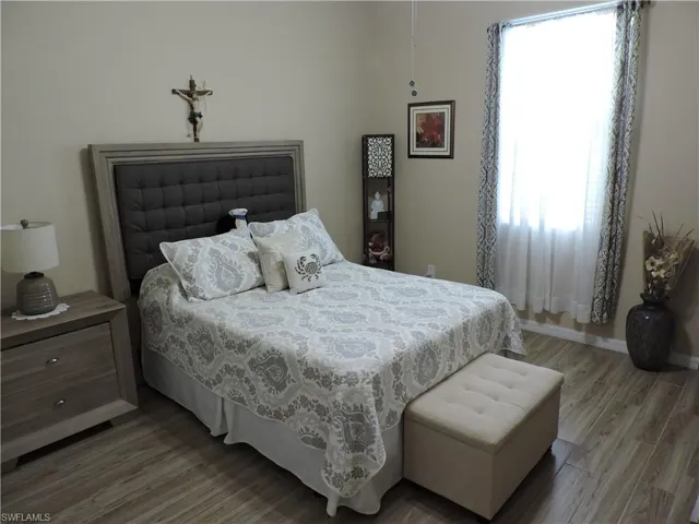 204 Nw 11th St, Cape Coral, Florida 33993