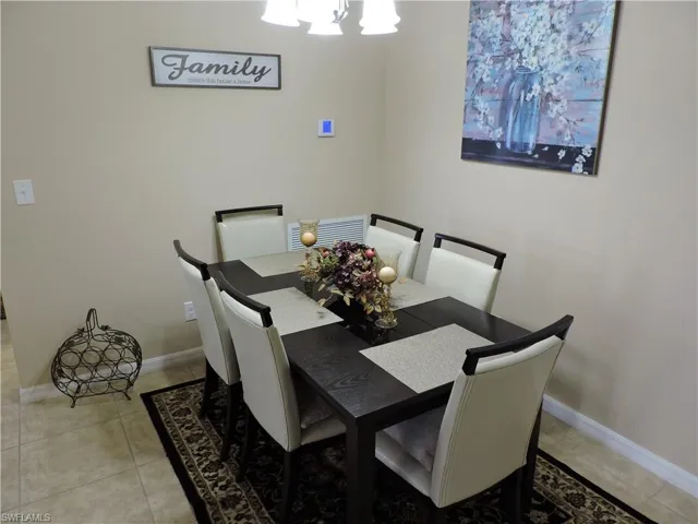 204 Nw 11th St, Cape Coral, Florida 33993