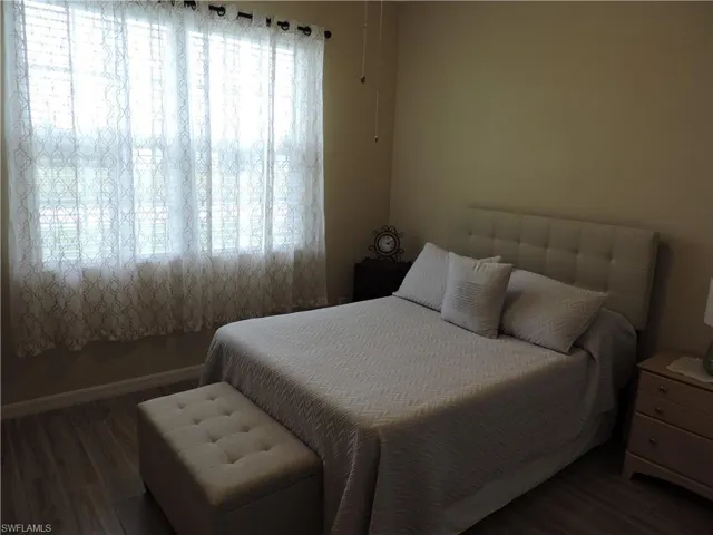 204 Nw 11th St, Cape Coral, Florida 33993