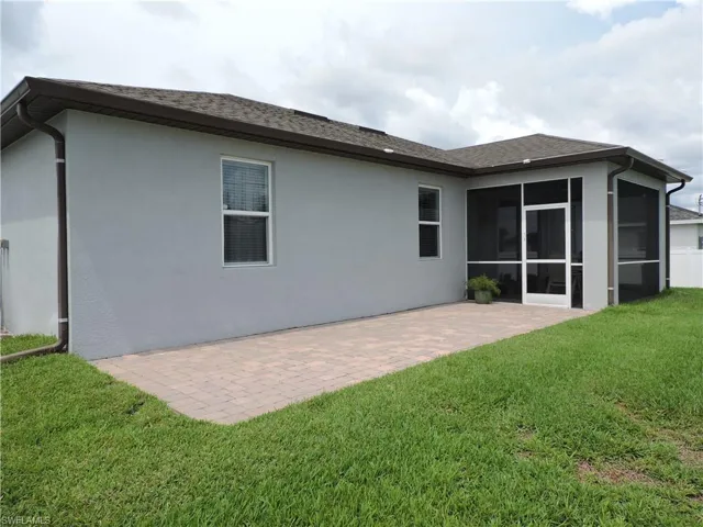 204 Nw 11th St, Cape Coral, Florida 33993