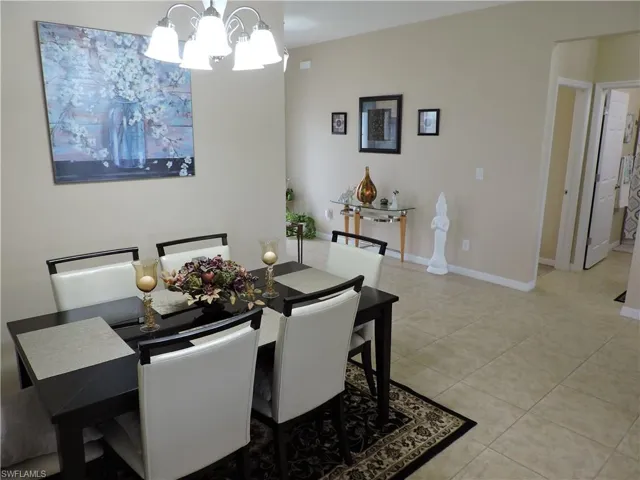 204 Nw 11th St, Cape Coral, Florida 33993