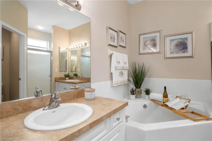 Dual Sinks, separate shower, soaking tub, private toilet