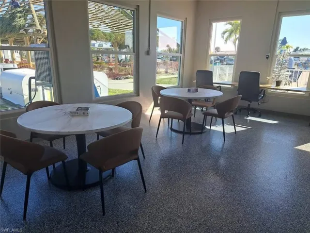 19681 Summerlin #40 Rd, Fort Myers, Florida 33908