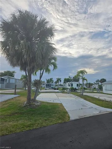 19681 Summerlin #40 Rd, Fort Myers, Florida 33908