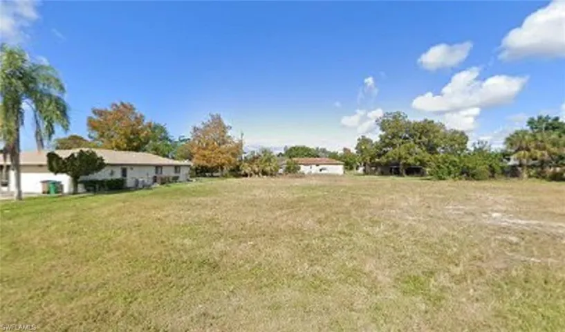 143 Se 22nd Ter, Cape Coral Fl 33990
