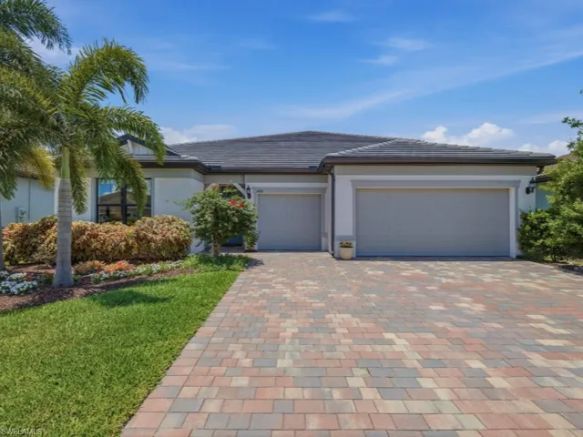 4010 E Hampton  CIR, Alva, FL 33920