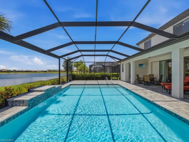 4010 E Hampton  CIR, Alva, FL 33920