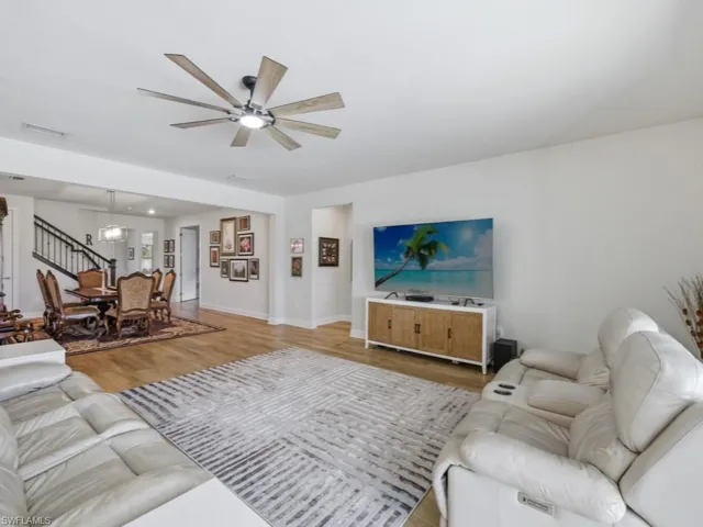 4010 E Hampton  CIR, Alva, FL 33920