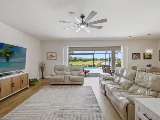 4010 E Hampton  CIR, Alva, FL 33920
