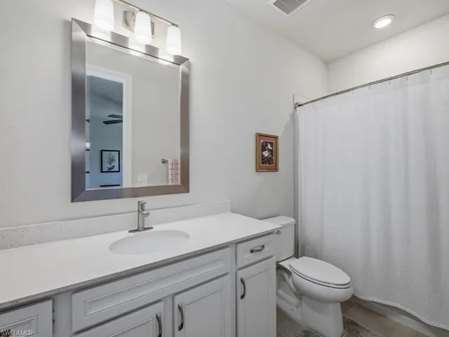 4010 E Hampton  CIR, Alva, FL 33920