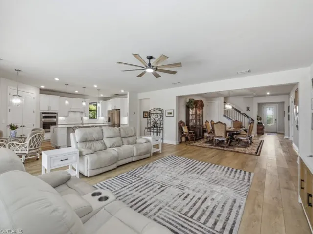 4010 E Hampton  CIR, Alva, FL 33920