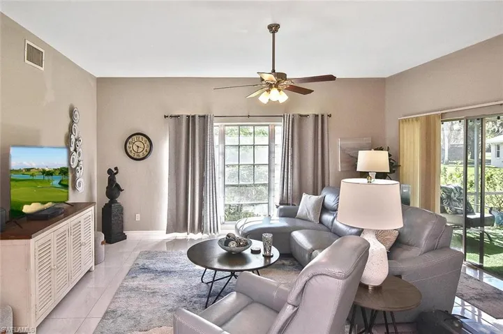 4 Park Lane Cir, Lehigh Acres, Florida 33936